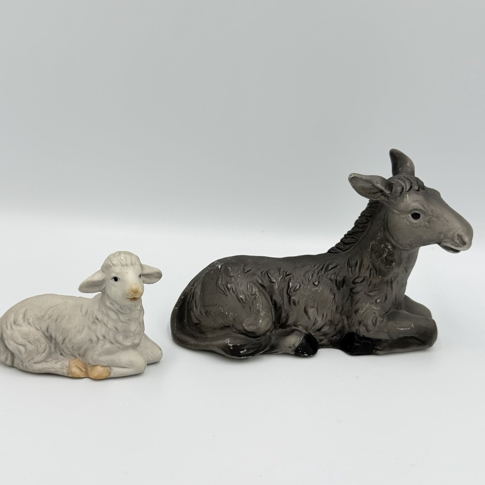 Vintage Donkey Lamb Nativity Figurines‎